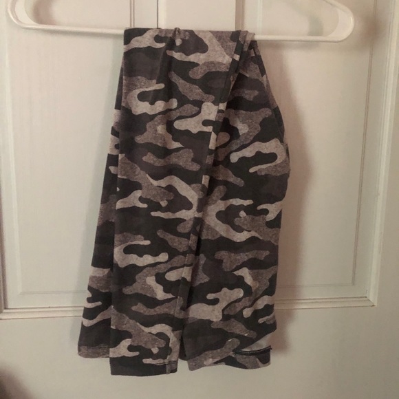 Grey Camo Leggings - Picture 1 of 1